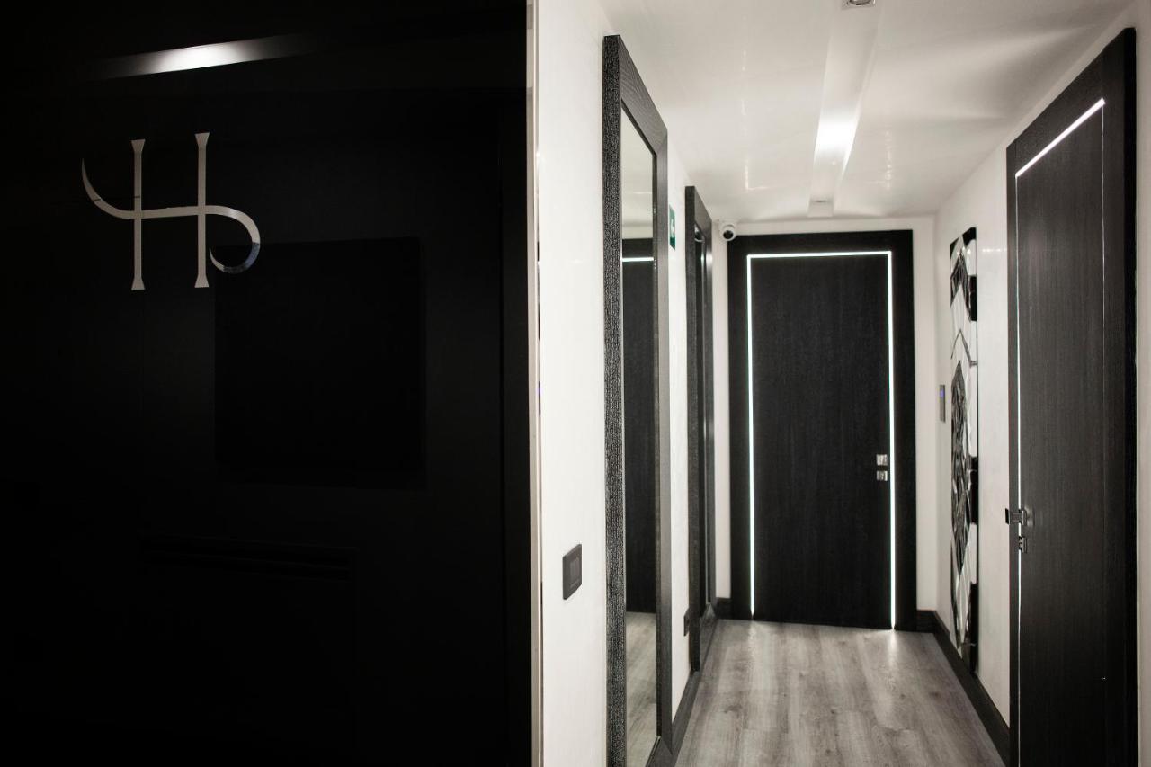 Lhp Suite Napoli Parco Margherita المظهر الخارجي الصورة