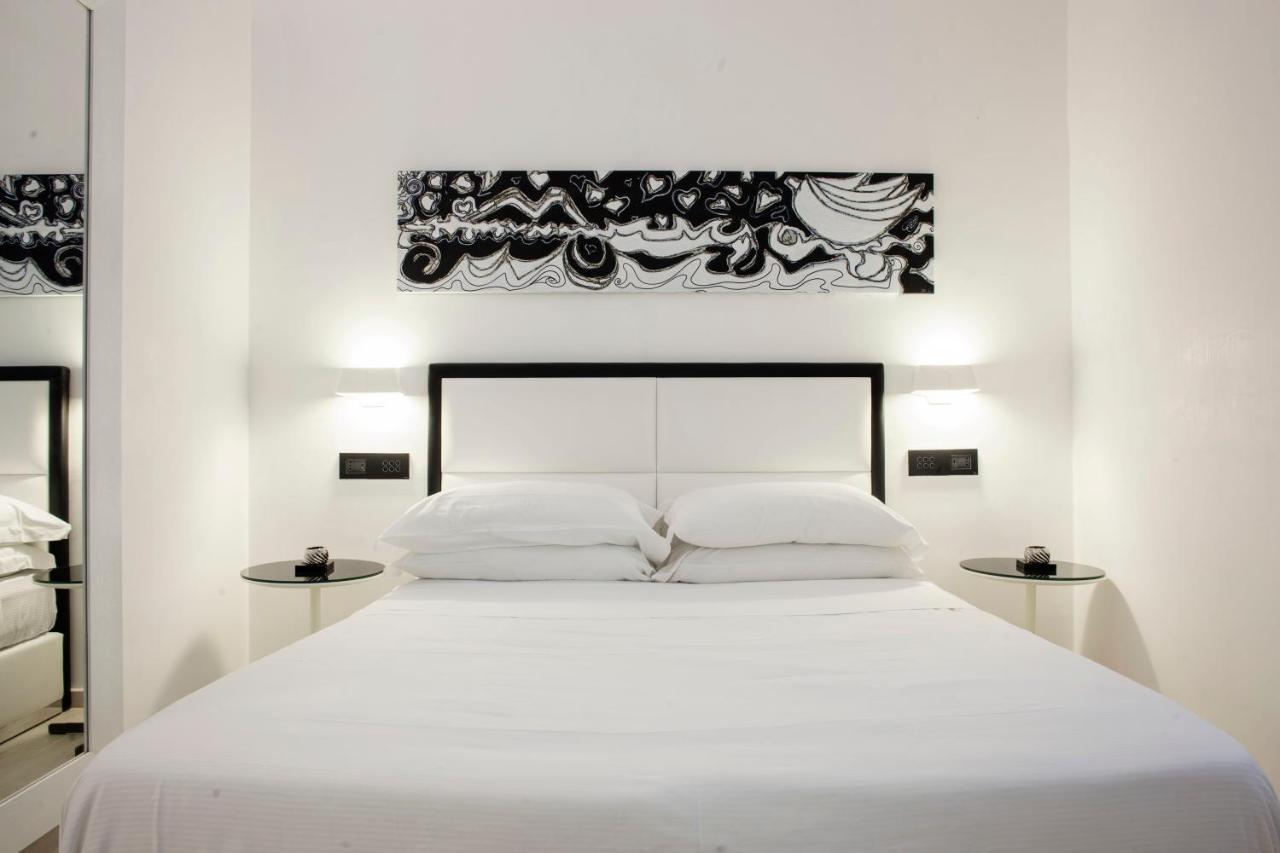 Lhp Suite Napoli Parco Margherita المظهر الخارجي الصورة