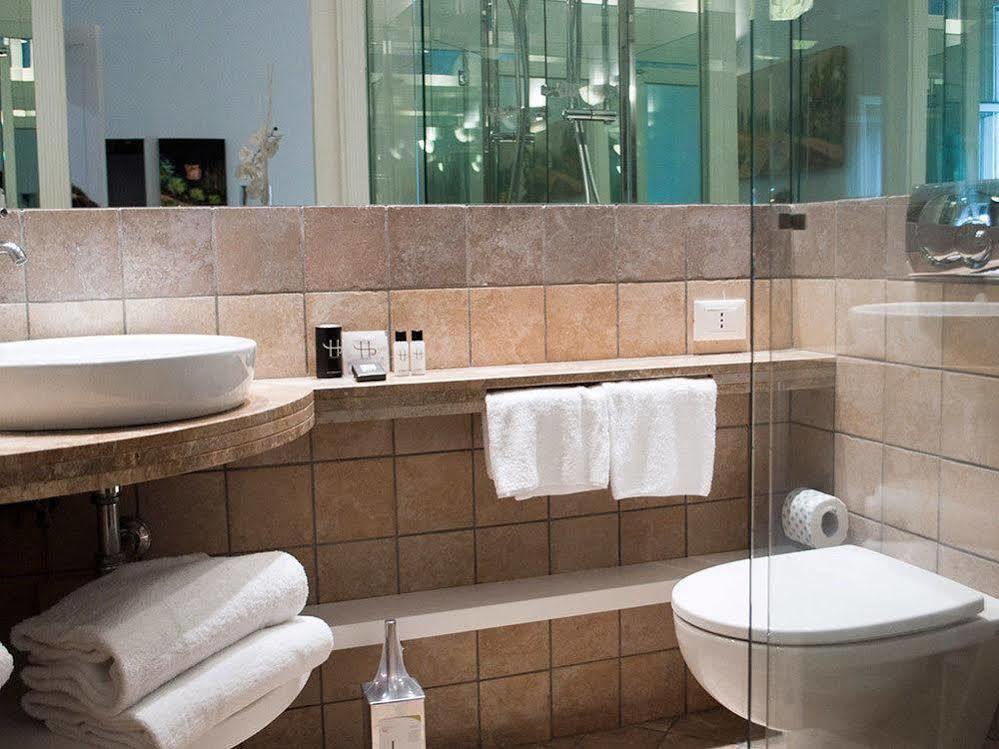 Lhp Suite Napoli Parco Margherita المظهر الخارجي الصورة